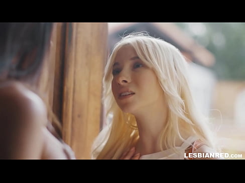 ❤️ Jenta kommer hjem noen måneder senere og ender opp med å spise stemorens fitte ❤❌ Pornovideo ved no.befuck-net.ru ﹏
