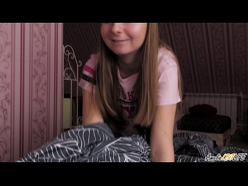 ❤️ Blondie suger BFF's dypt og får sperm i munnen ❤❌ Pornovideo ved no.befuck-net.ru ﹏